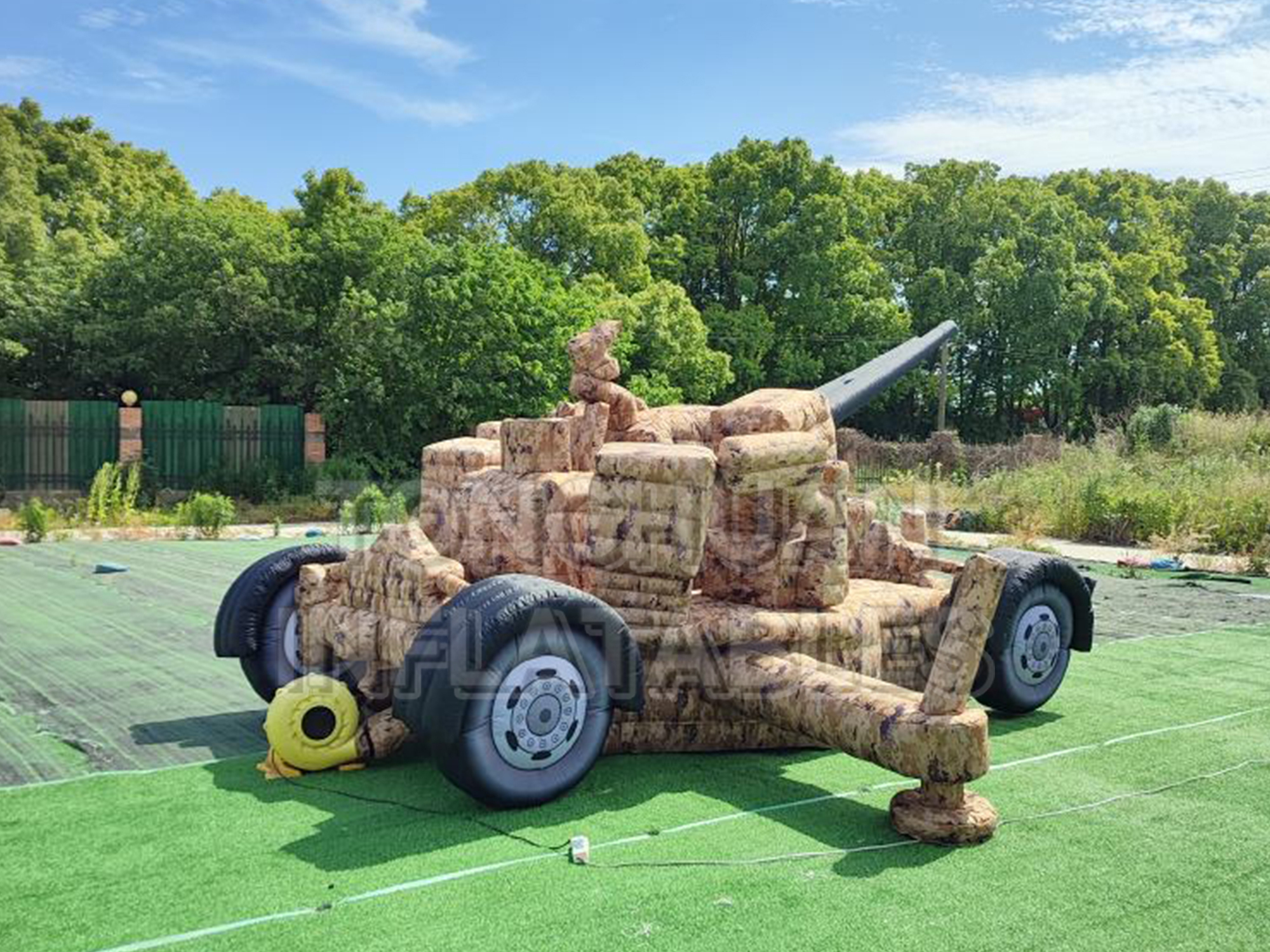 Custom Inflatable Artillery Decoy with Camouflage Printing and Dual Barrel Replica Structure for Training Display Outdoor Drill Exhibition and Scenario Layout Projects