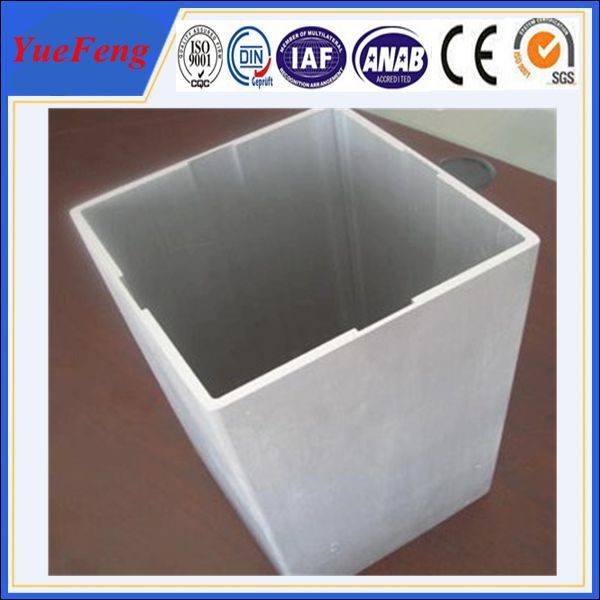 6063 t5 extruded aluminum profiles prices factory / Aluminium square tubular