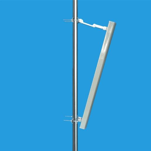 1710-2170MHz 18dBi Directional Panel Antenna Vertical Polarization DCS PC 3G