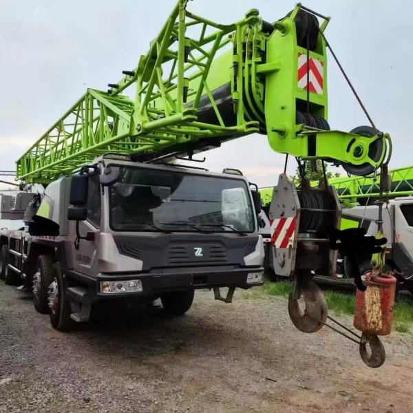 8 Section Boom Truck Crane ZTC500H STC250 XCT80 25 ton 30T 35T for Food Beverage