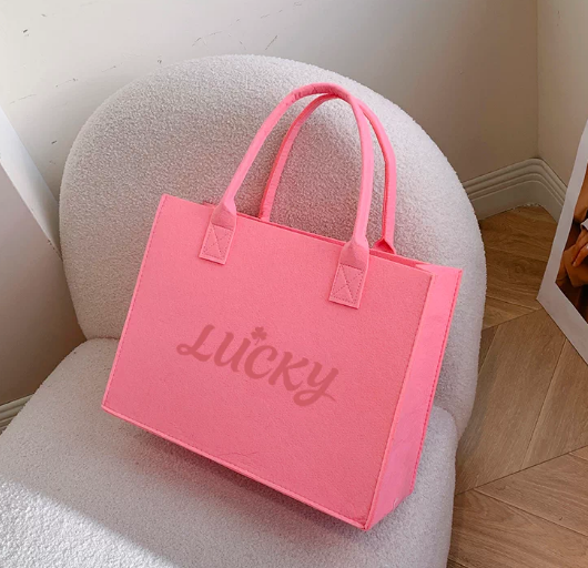 Eco-Friendly Felt Tote Bags with Handles for Retail and Gift Packaging