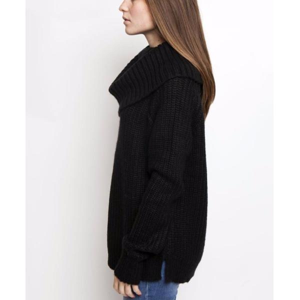 Women's 55% nylon/35% acrylic/10% wool knitted pullover cowl neck sweater