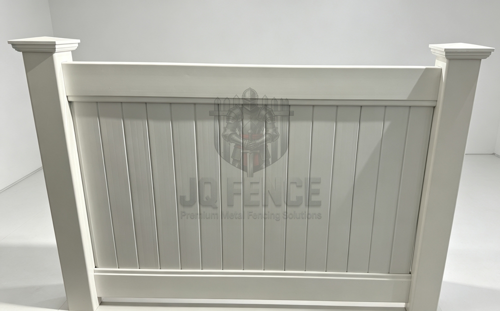 Durable Vinyl Privacy Fences Panels White Color
