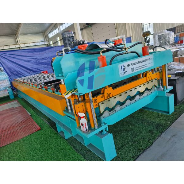 Automatic 1100 Model Glazed Tile Roll Forming Machine with Chain Drive Transmission