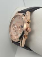 Reloj de cuarzo de acero inoxidable con agujas luminosas