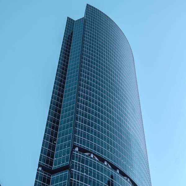 持続可能な建物のための陽極酸化処理された一体型ガラスカーテンウォールの断熱