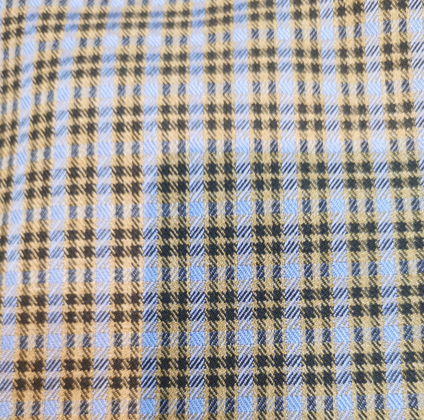 30%Rayon 70%Polyester 280gsm 280gsm Smooth Firm Hand Feel Excellent Drape Check Blazer Fabric