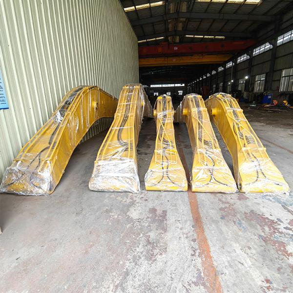 Oman Excavator Long Boom Q345B Q690D Configuration One Linkage For Middle East Market