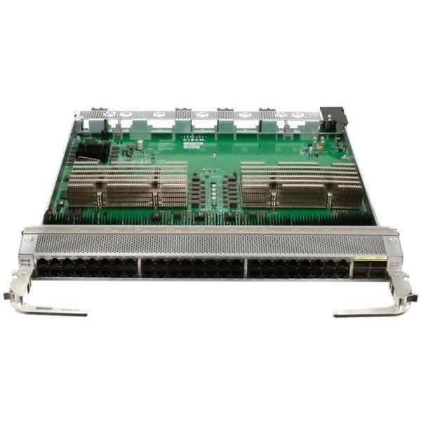 High-Density 48x25G + 6x100G Ports , Low Latency & VXLAN Support Cisco Module