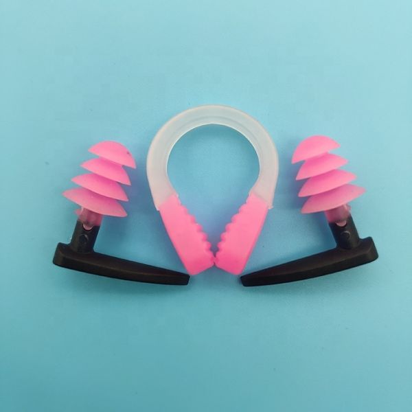 Non slip Swimming Nose Clip and Silicone Earplugs for Water Sports 11g