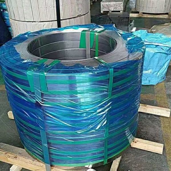 No. 4 Finish Grade 430 Cold Rolled Stainless Steel Sheet with PVC Application for Lift