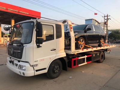 Dongfeng Flatbed Wrecker Truck 3tons 4tons With 3ton Lifting Weight
