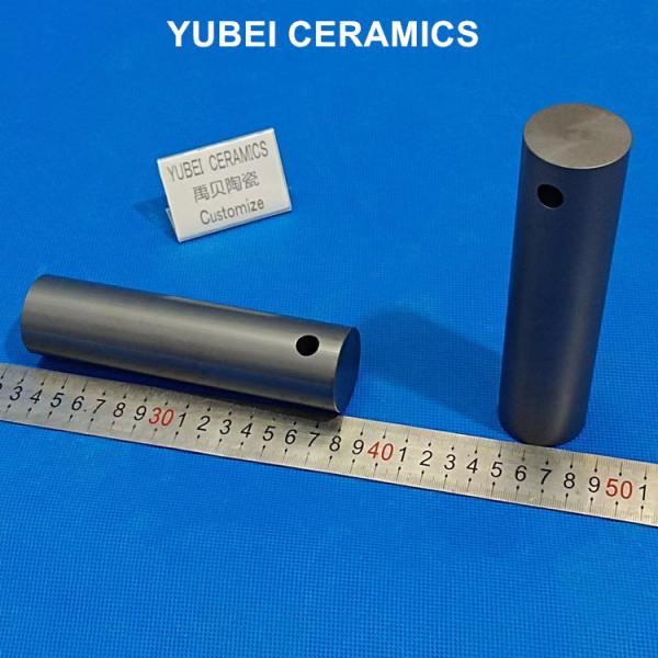 Black SSic Ceramic Custom Made Products High Hardness Silicon Carbide Ceramic Rods