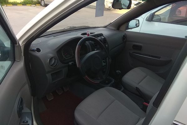 Бензин 2014 подержанных автомобилей автобуса мест подержанного автомобиля 7 Wuling года мини заправляет топливом привод LHD