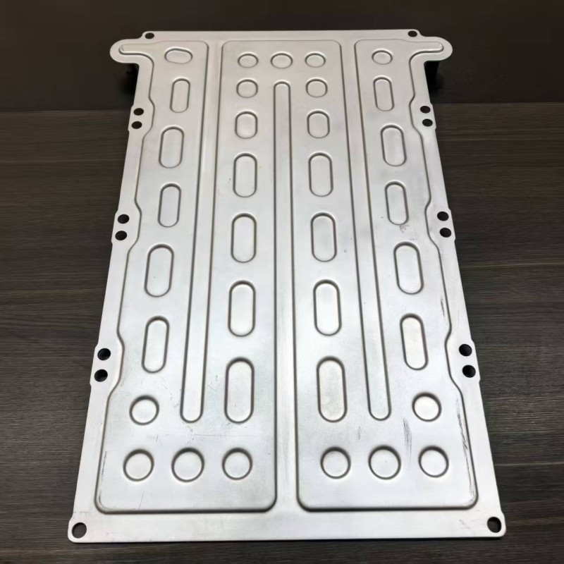High Thermal Conductivity Liquid Cooled Plate Custom Flow Channel Design