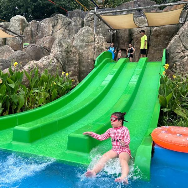 Indoor/Outdoor Water Park Equipment Popular Aqua Park Water Attractions Lazy River Machine and Wave Pool for Sale