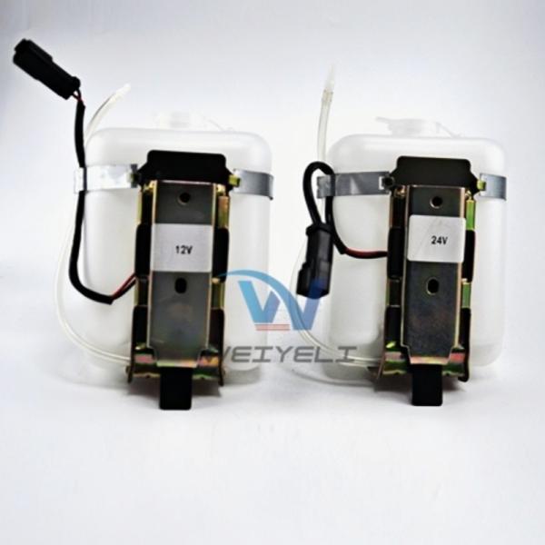 Yuchai 12V/24V Wiper Washer Spray Bottle Windshield Washer Spray Bottle Auxiliary Water Tank