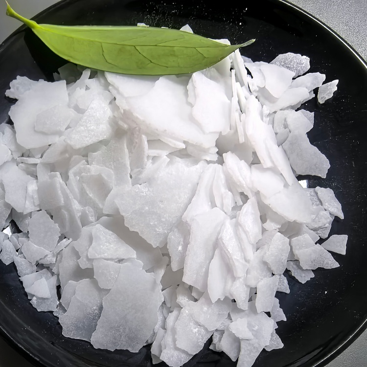 White Flake Magnesium Chloride MgCl₂ For Building And Smart Farming