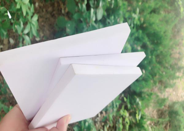 High Strength White Rigid PVC Foam Board Corrosion Resistance For Exhibits Booths