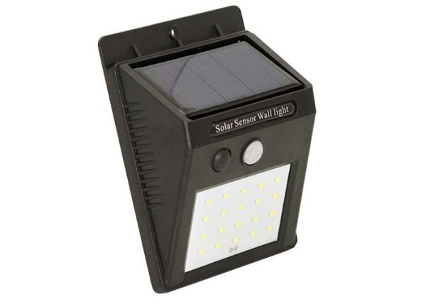 Solar Power 150lm / W Led Wall Washer Lights Sensor Motion Remote Control