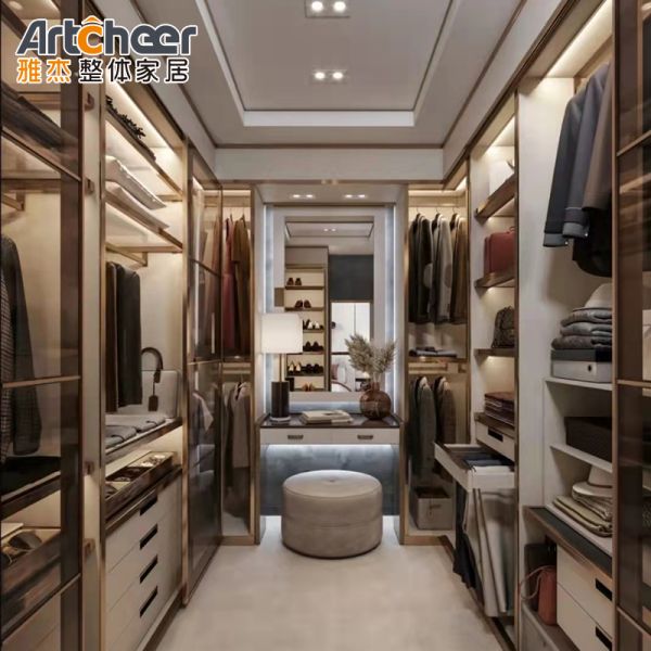 Customized Size Walk In Wardrobe with Modern Stylish Design and Eco-Friendly Material