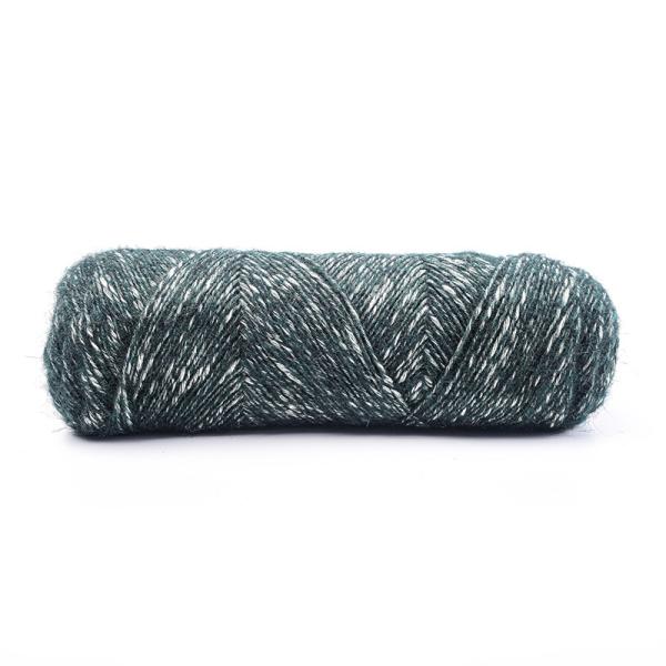 1/2.3NM Blending Fluffy Comfort Milk Spray Yarn For Knitting Blanket Scarf