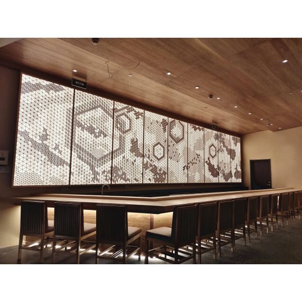 High Technology Traditional Japanese Hinoki Wood Flower Chip or Kumiko for Furniture or Window