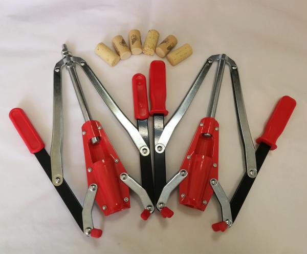 Manual Portuguese Double Lever Corker Adjustable Pole With Good Leverage