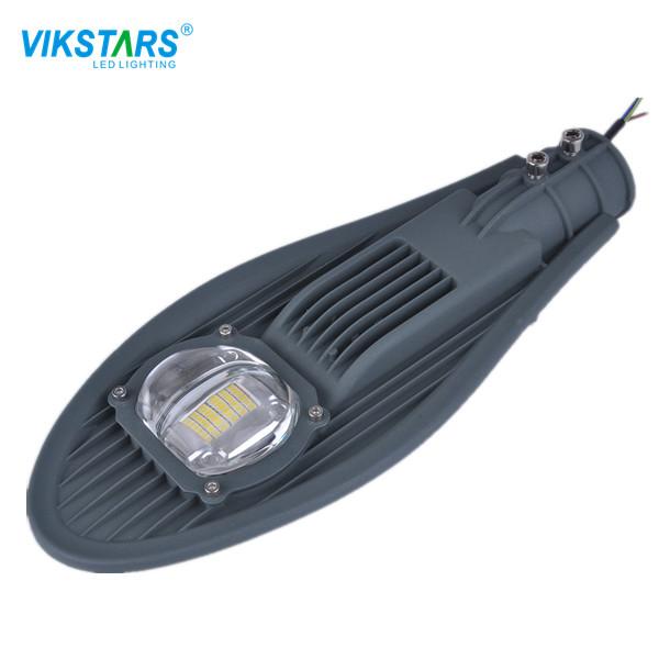 ROHS 50 Watt LED Street Light Black Housing 19.6in ODM For Pathway