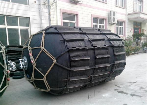A outra doca do navio de Marine Supplies Pneumatic Rubber Balloon para proteger