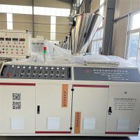 Fabricants d' équipements d' extrusion de plastique, Machines de fabrication de gouttières de pluie en PVC