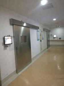 En protégeant la porte de radioprotection/NDT industriel menez l'armature pour