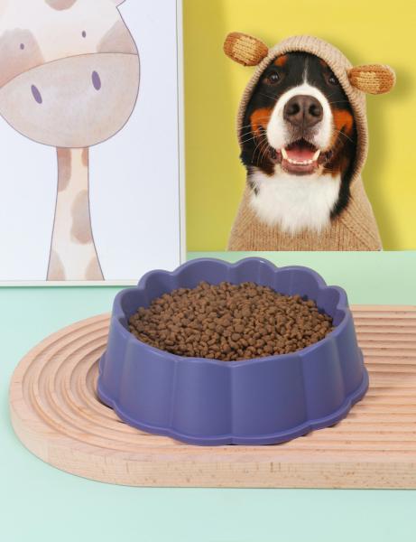Stylish Flower-Edge Pet Bowls for Cats and Dogs - Wholesale PP Material

