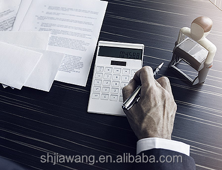 BYD's  Four  Pivot Balance Weight 1.6-1.8 Ton Pure Electric Forklift For Dual  Drive