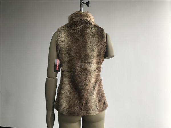 Natural Flax Color Ladies Faux Fur Coats With Funnel Neck Multi Size TW76418