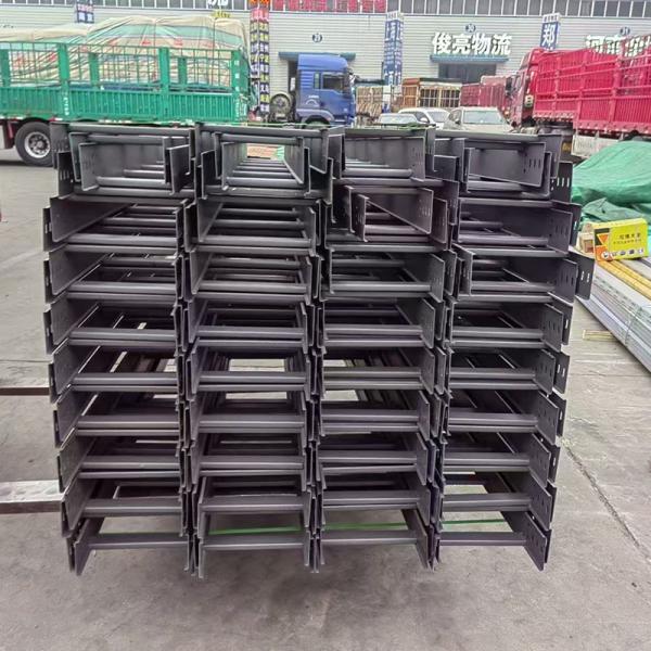 Fireproof Coated Outdoor Metal Cable Tray 1m Customed Length Perforated Trough