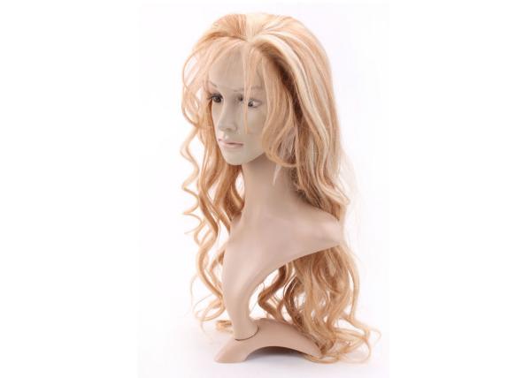 A trama dobro forte coloriu a categoria das perucas 8A 10A do cabelo com linha natural do cabelo
