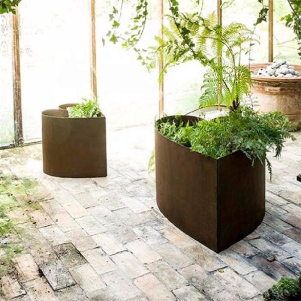 Exterior plantador de aço dado forma grande coração de Corten para ornamento do jardim