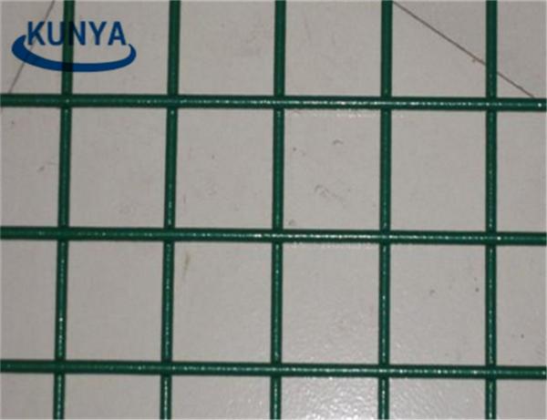 Corte soldado inoxidável quente galvanizado de Mesh Fabric 0.7mm do fio da cerca 20m do mergulho