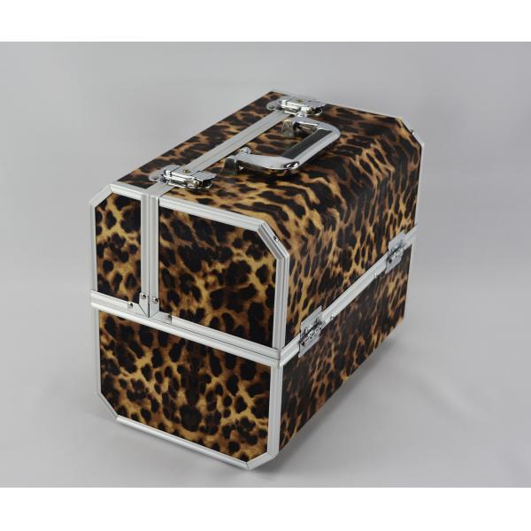 PU Leather Aluminum Cosmetic Case Two Locks And One Handle Size 300 * 220 * 245mm