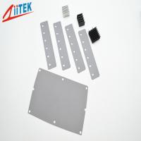 Materiais de isolação enchidos cerâmicos do Thermal da borracha de silicone para o dissipador de calor que refrigera TIS806