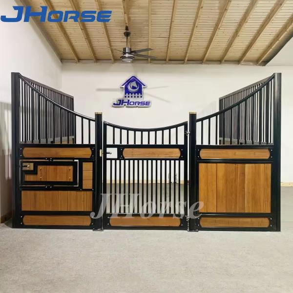 Robust Steel Horse Stables With Modular Welded Structure Length 3m-4.2m