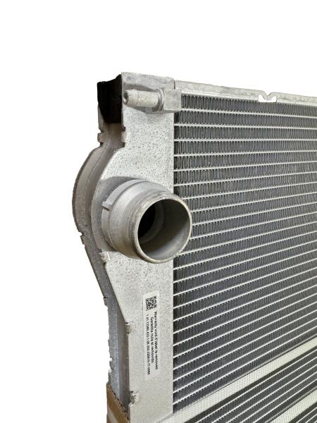 BWA2436 Aluminum Radiator for BMW X5 E70 17117585036 17117585035 17117571987 17117572739