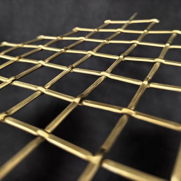 Antique Brass Decoration Glossy Woven Architectural Decorative Brass Wire Mesh Grill For Wall Cladding Screen