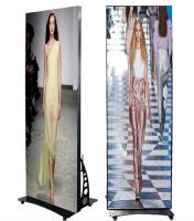 Indoor P2.5mm LED Poster Screen Shopping Mall Painéis publicitários Alta taxa de atualização 3840Hz
