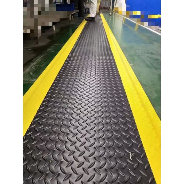 ESD Anti-Fatigue Mat for Industrial Workshop | 3 layer Floor Mat with Yellow Border