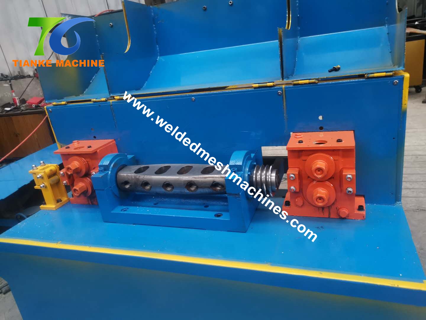 выправлять и автомат для резки провода 8mm