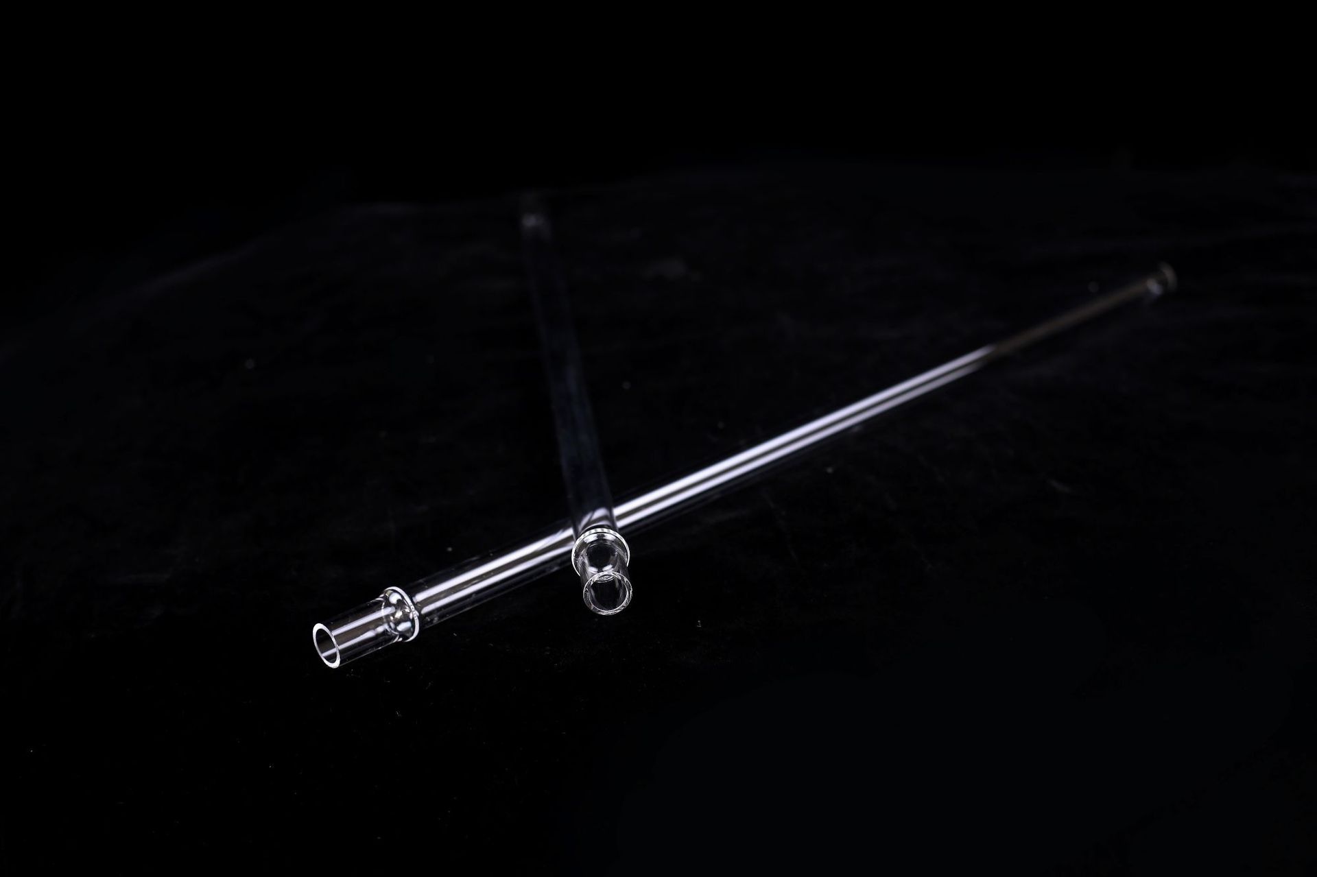 Ozone Free Clear Quartz Pipe Custom Processing Services Bending Cutting Welding
