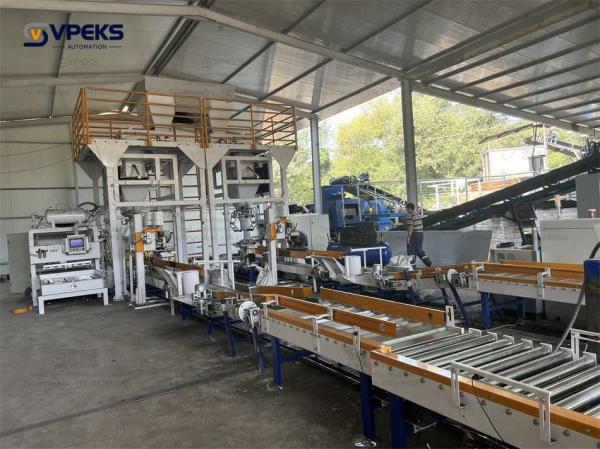 Small Soil Bag Packing Machine Granule Packaging Machine Automatic Weighing Packing Machine