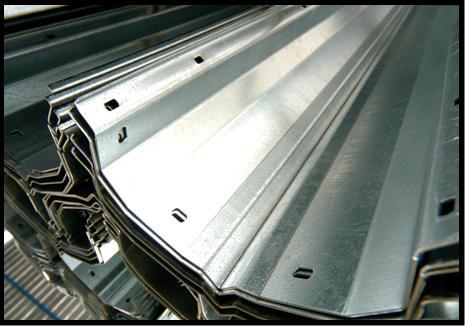 Hot-dip Galvanized Steel Frame Multi-span Hydroponic Greenhouse with Smart Irrigation System